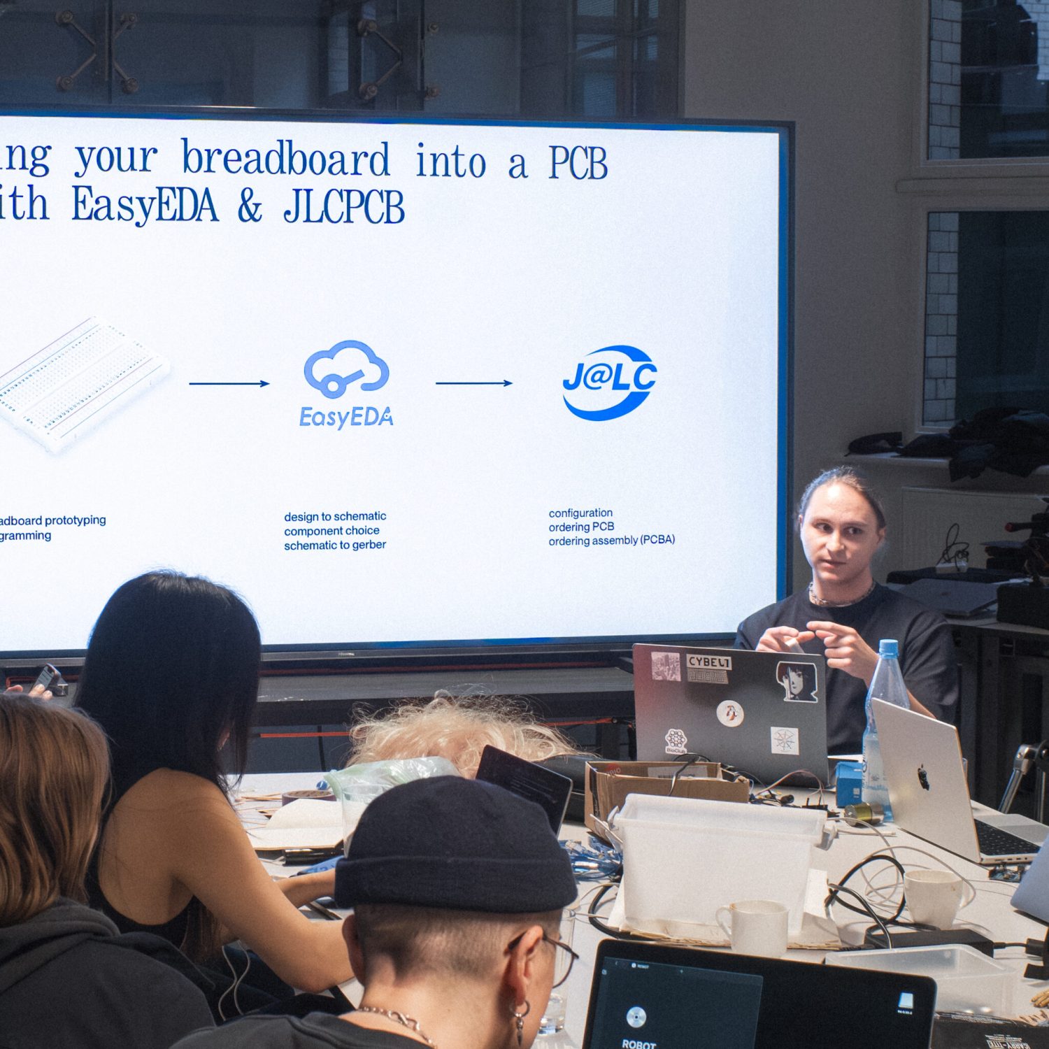 parasites and robotics_2